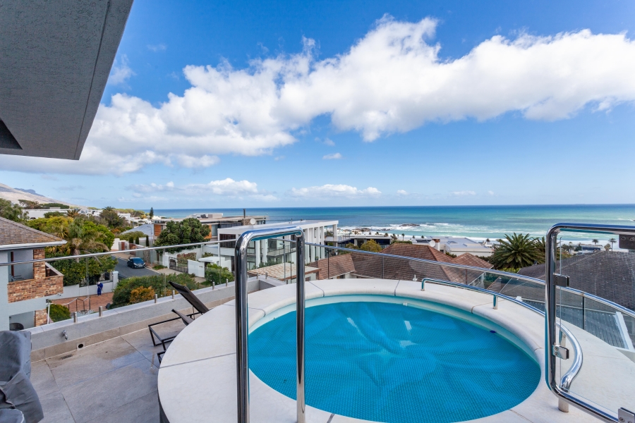 To Let 4 Bedroom Property for Rent in Camps Bay Western Cape